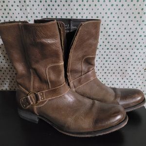 COLE HAAN BOOTS (11 1/2 SIZE)